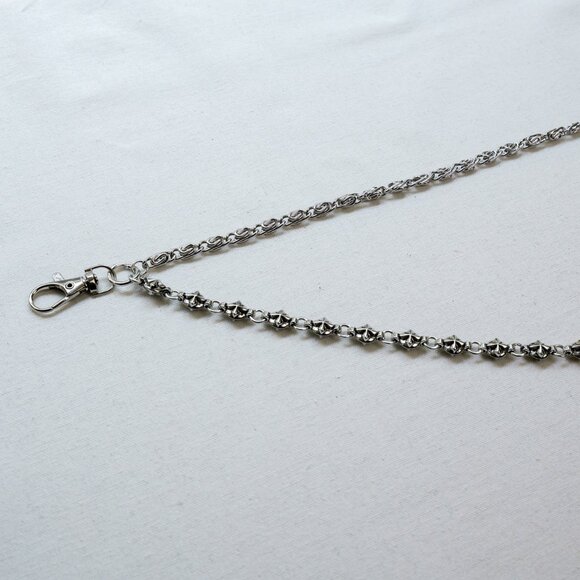 Y2K Heavy Metal Wallet Chain - Picture 3 of 9